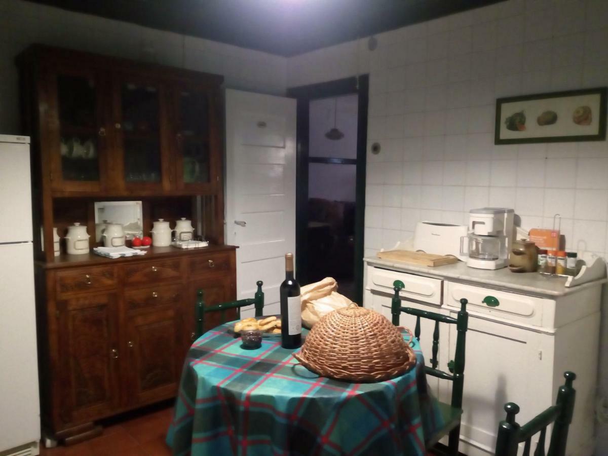 Casa Da Sico Pensionat Manteigas Eksteriør billede